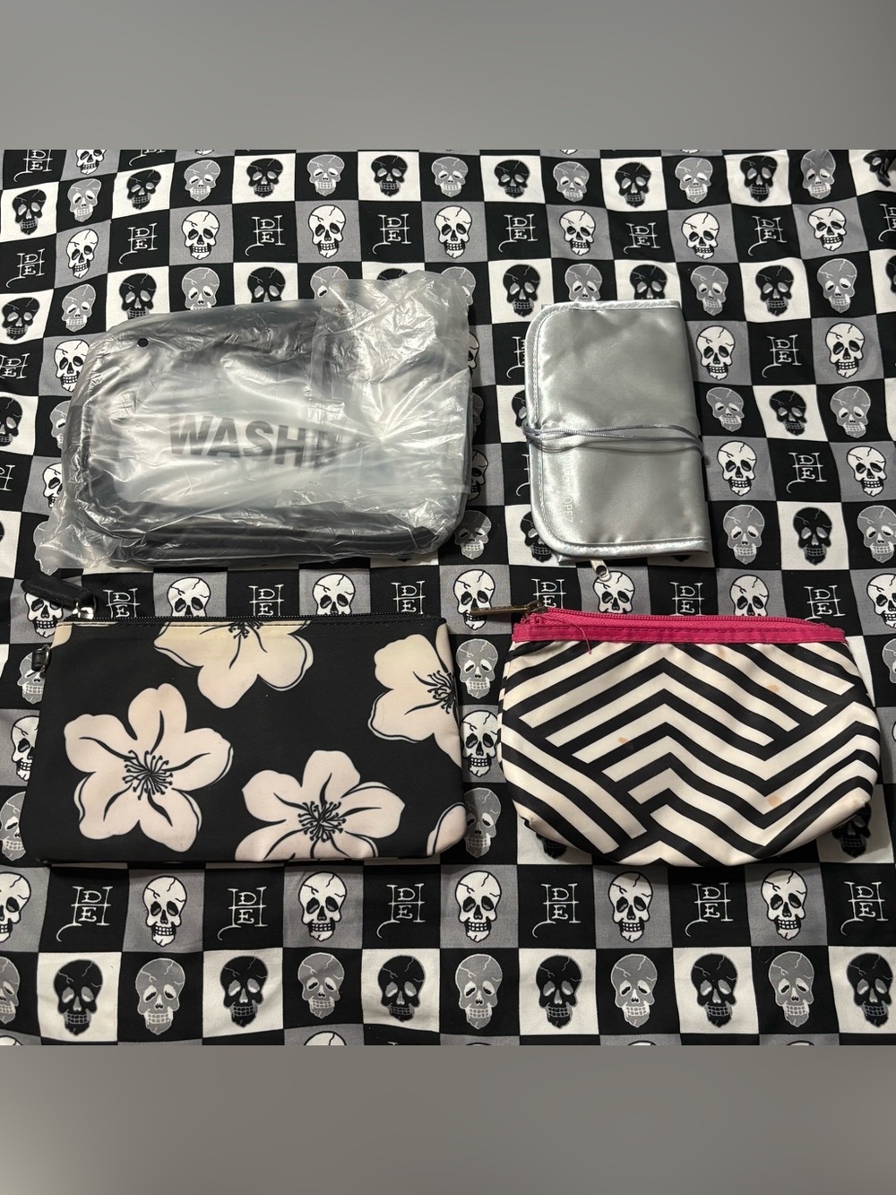 🎃5 for $25🎃 Miscellaneous Makeup and Bathroom Bag Lot Bundle